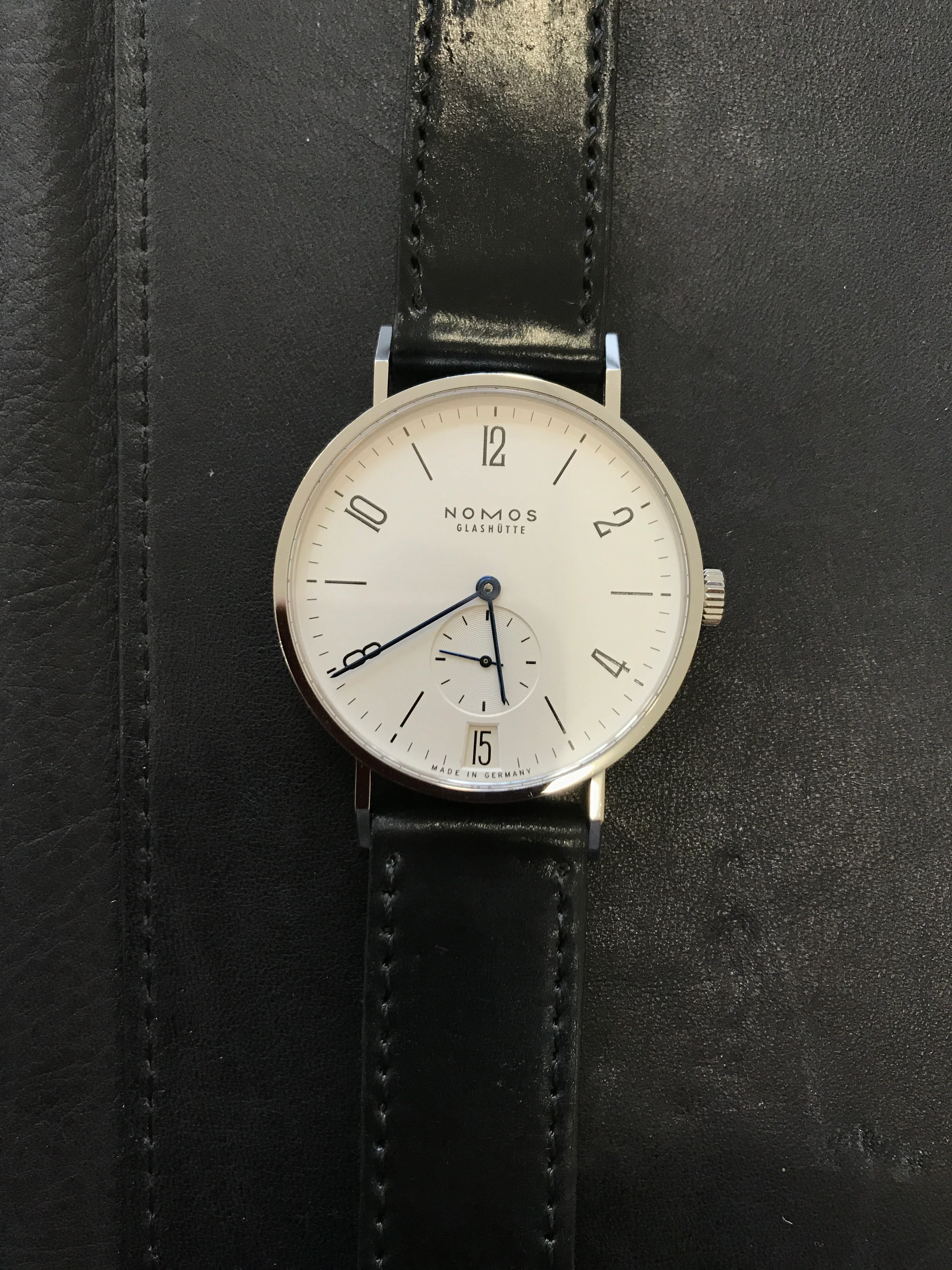 2020 Nomos Tangente 38 date - Image 2