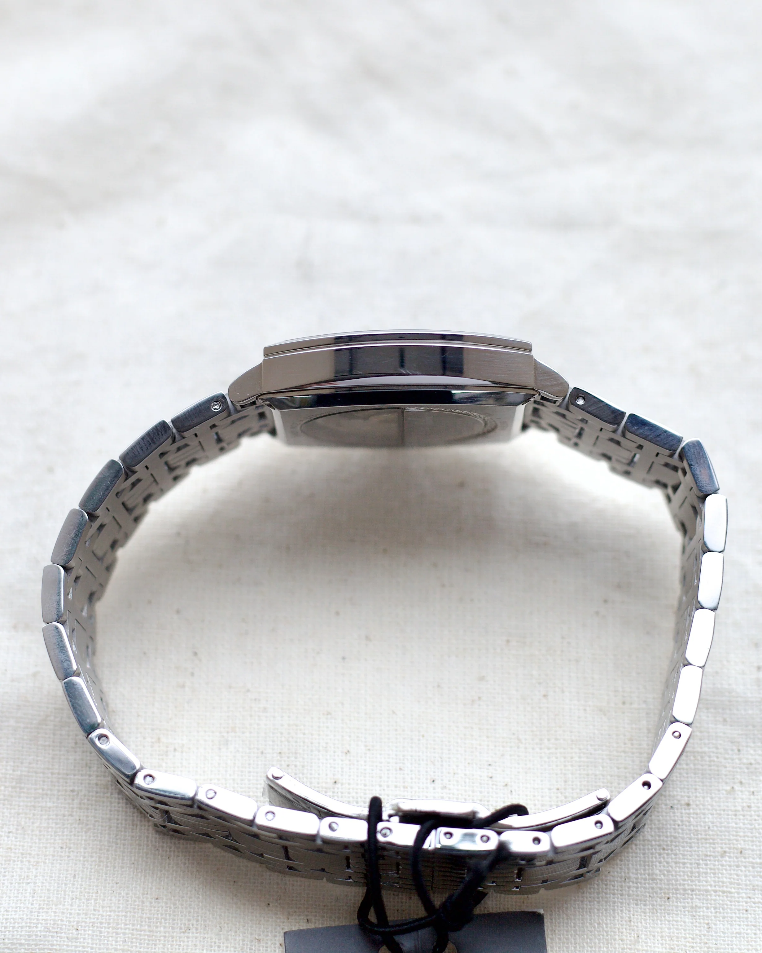 2023 JOSEPH BULOVA BANKER 96B330 - Image 3