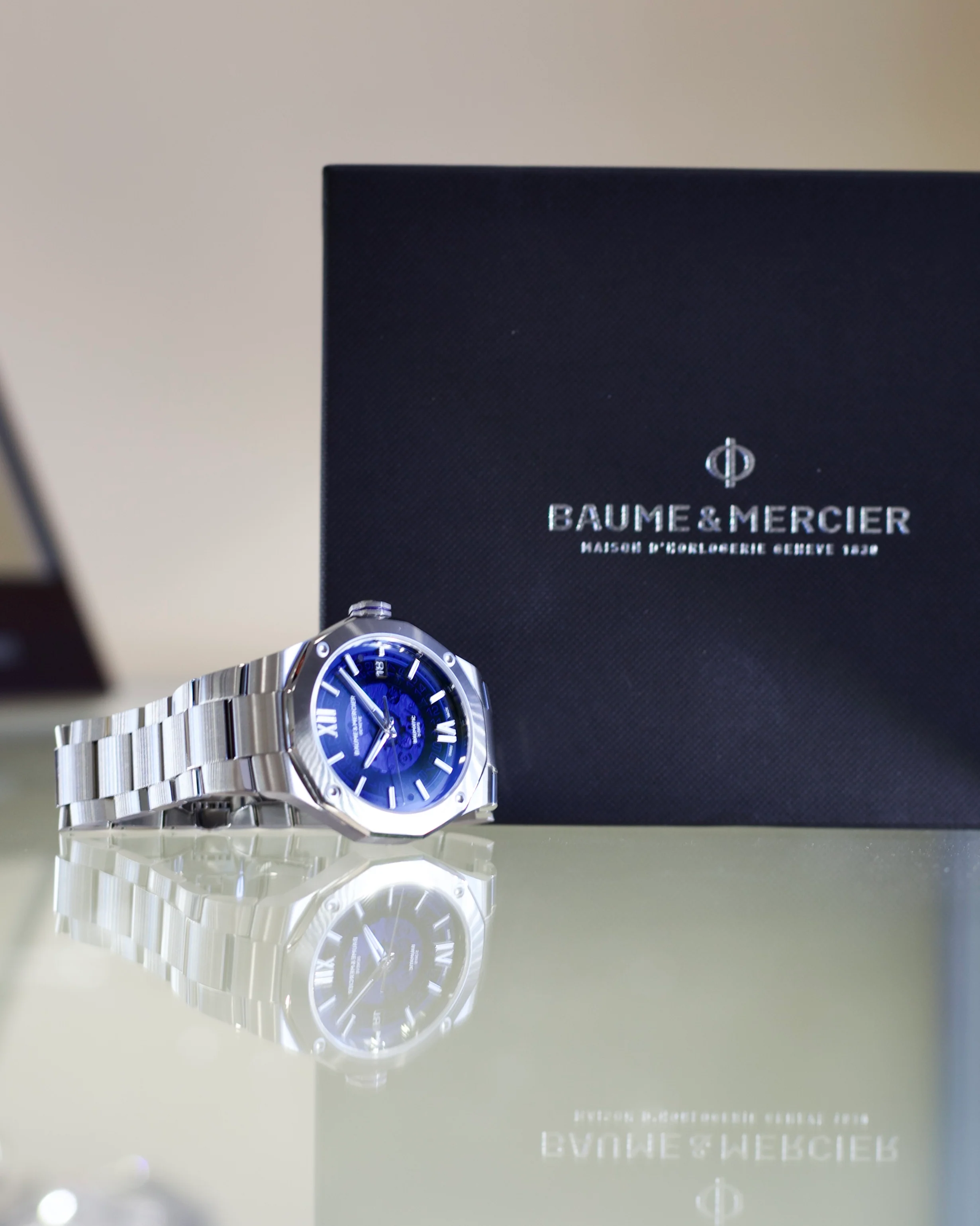 2024 BAUME & MERCIER Riviera 10616 Auto Date 42mm - Image 5