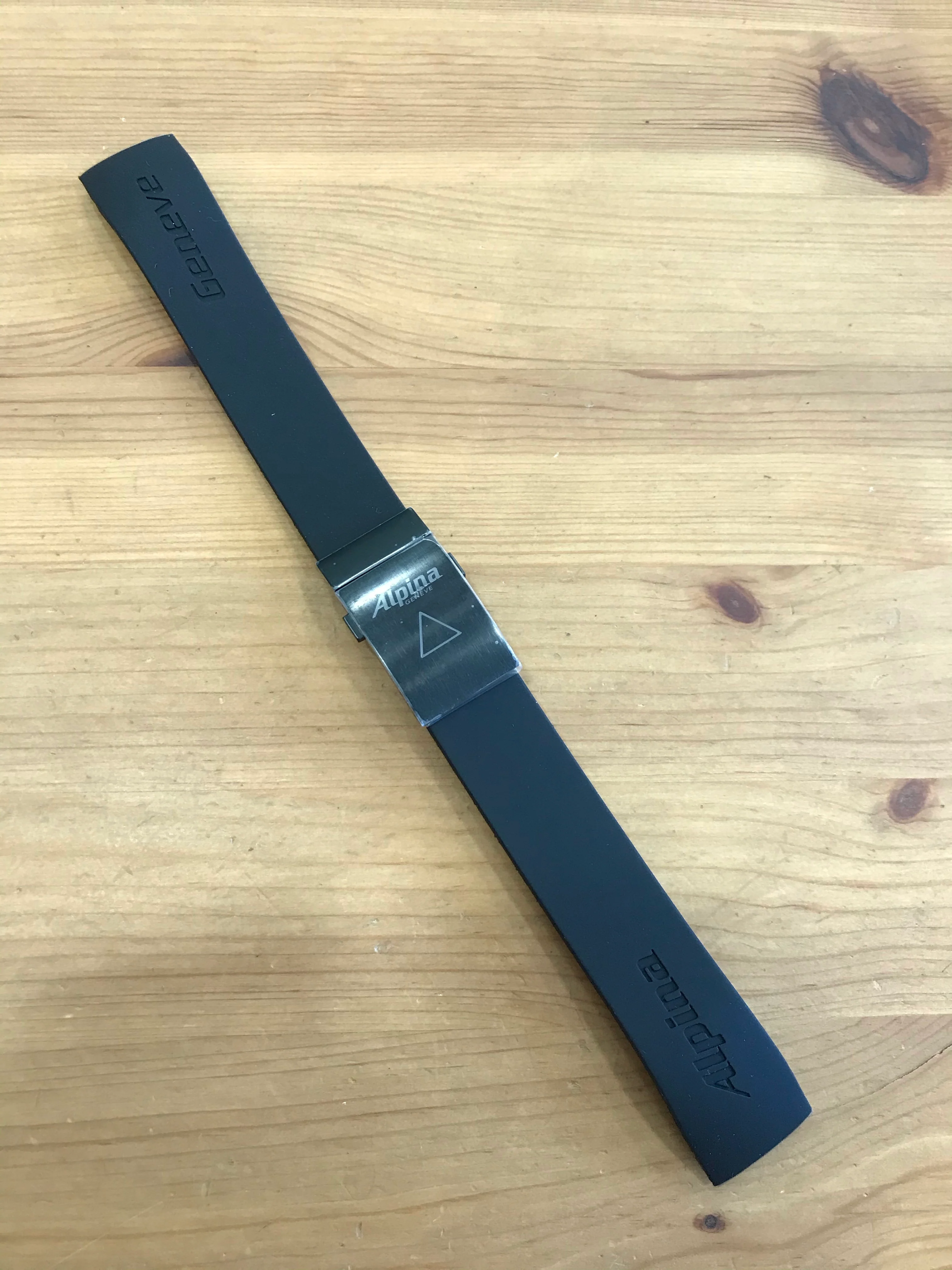 Alpina Seastrong ALR-4V-Black Diver Clasp