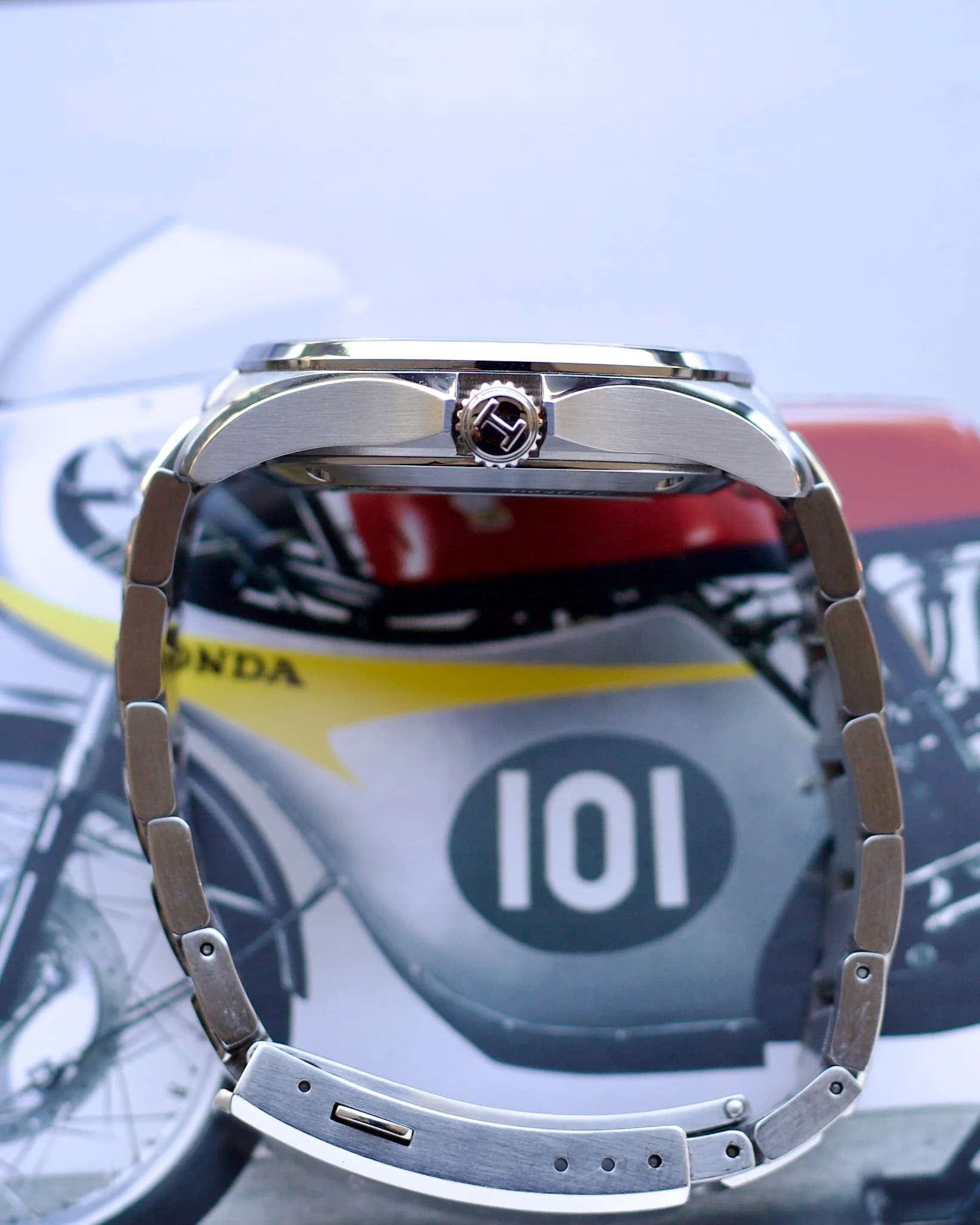 2024 Hamilton Interstellar PILOT DAY DATE AUTO H64615135 42mm - Image 4
