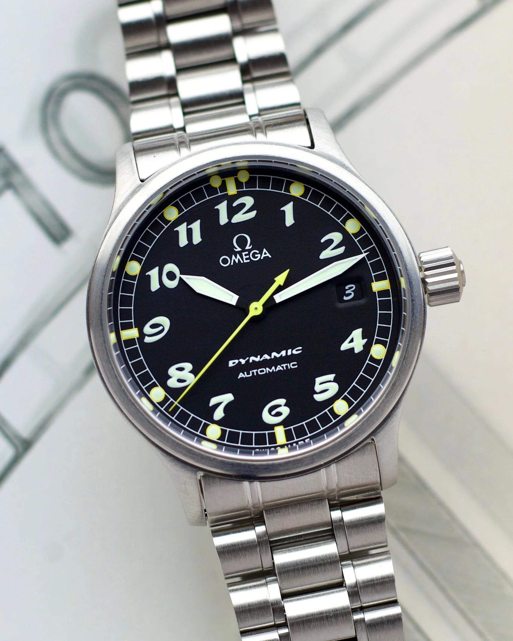 1997 Omega Dynamic 5200.50 36.5mm