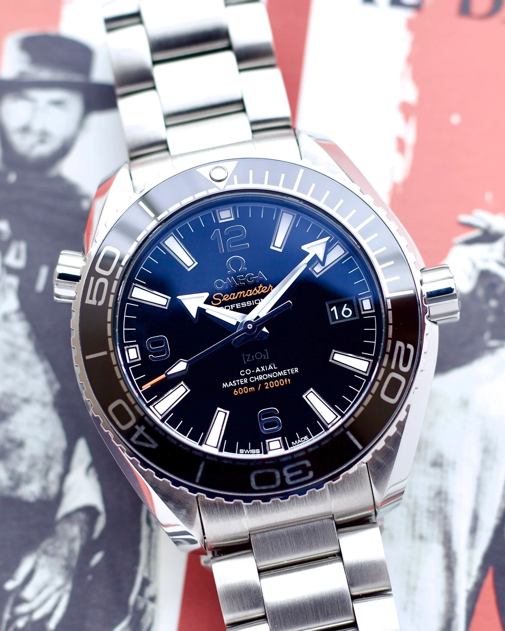 2025 Omega Seamaster Planet Ocean 600M 215.30.40.20.01.001 39.5mm