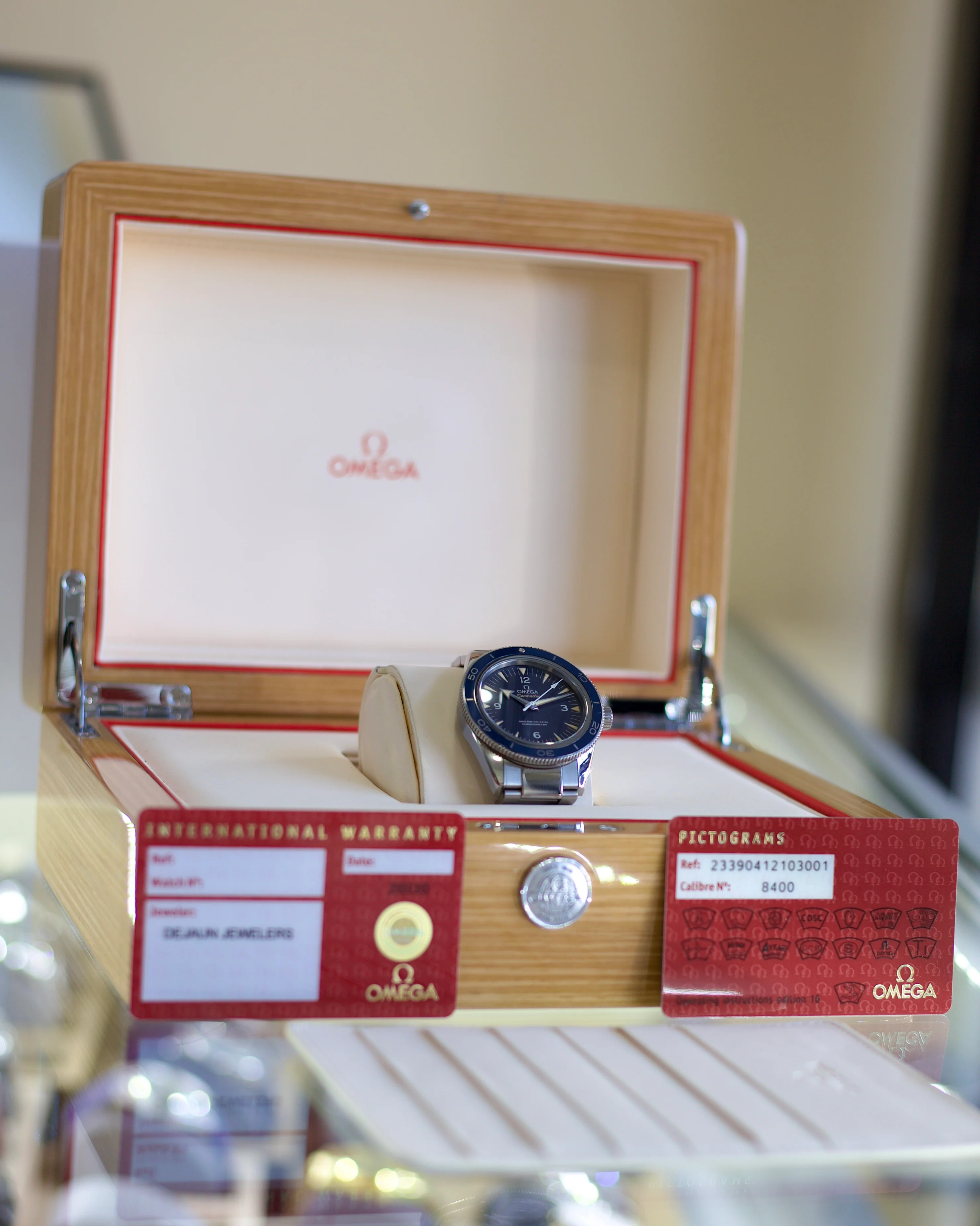 2020 Omega Seamaster 300 Co-Axial Master Chronometer Titanium 233.90.41.21.03.001 41mm - Image 6