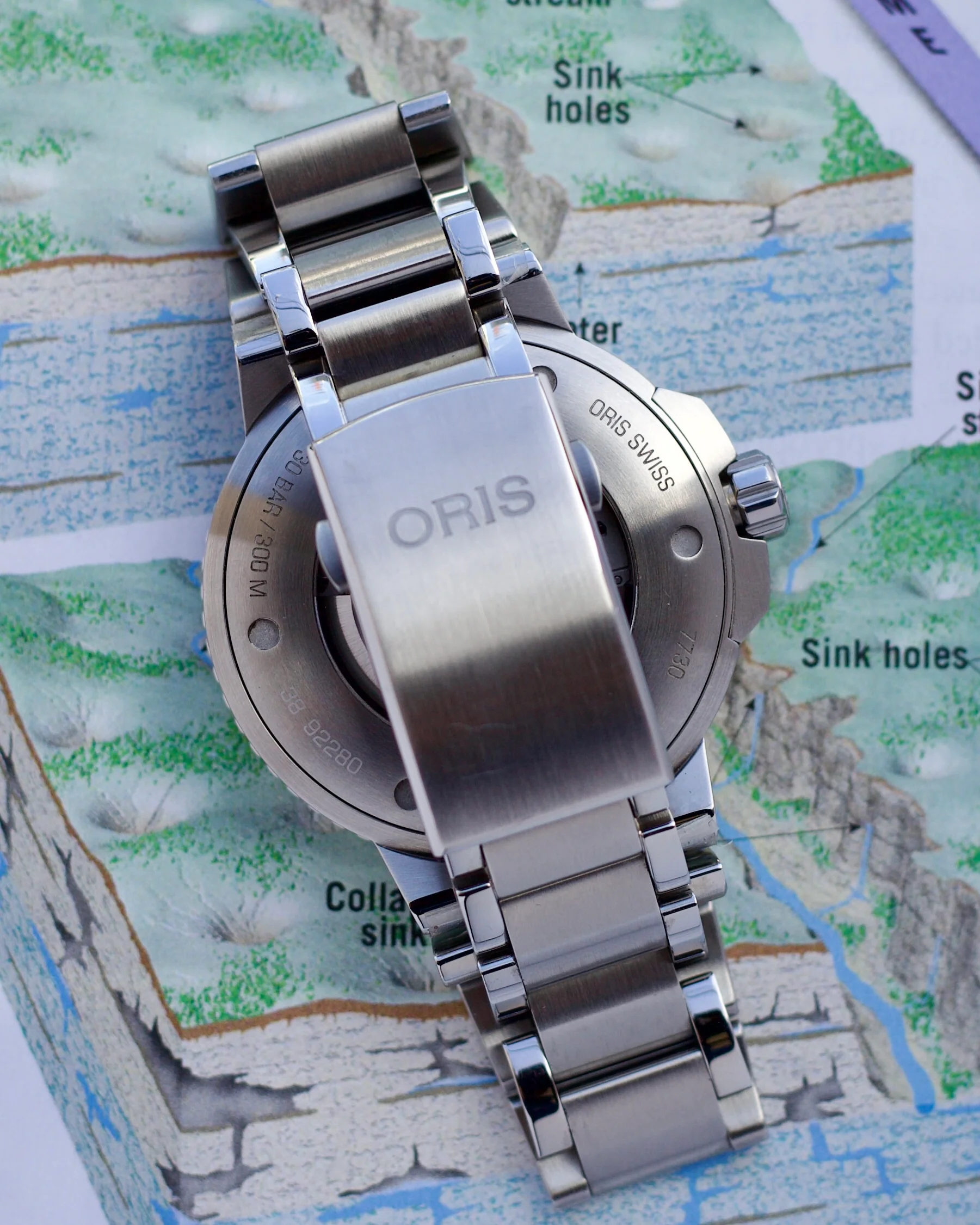 2023 Oris AQUIS DATE The Hulk 733 7730 4157 43.50 MM - Image 3