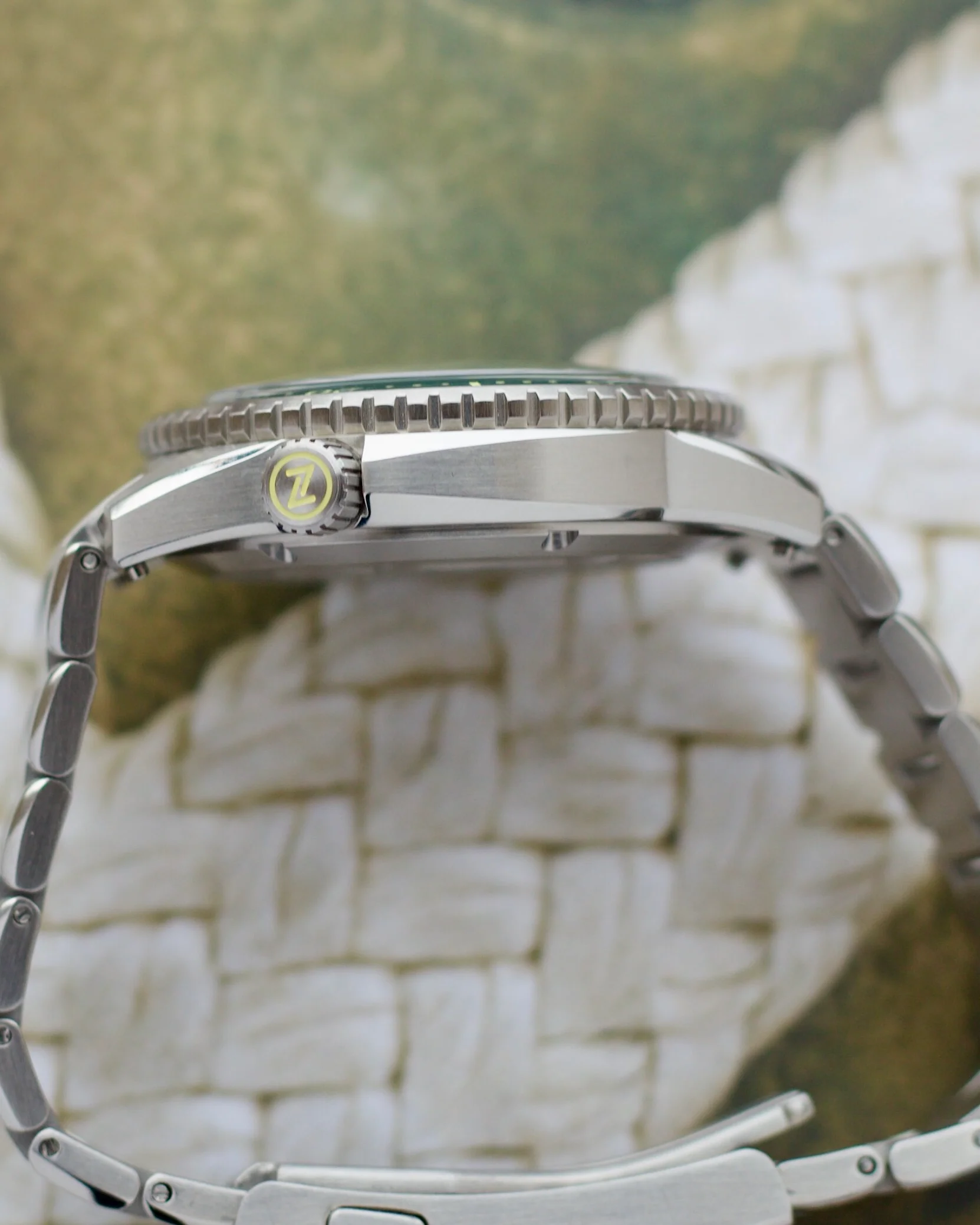 2024 Zelos Watches Great White V2 300m 'Antique Green' 43mm - Image 4